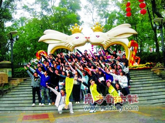 ����2���ڹ��ݰ���ɽ���еĴ�ѧ��ʵ������ѵ��