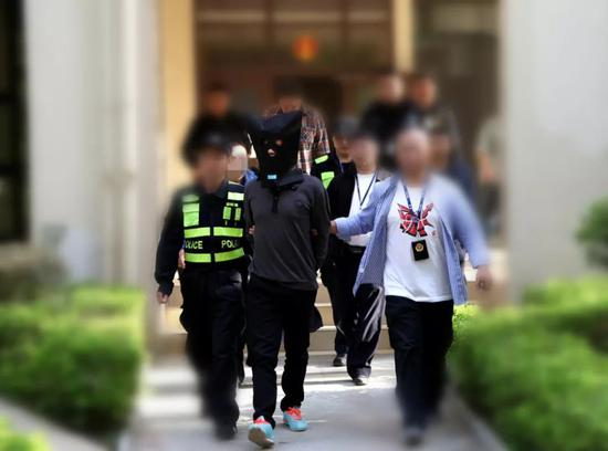 IMG_1 (62)_副本_副本.jpg 带离